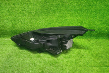 Laden Sie das Bild in den Galerie-Viewer, Frontscheinwerfer Hyundai I30 G492121060 LED Rechts Scheinwerfer Headlight SCH6947382844xo