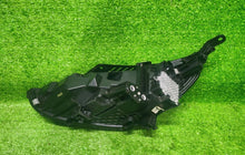 Laden Sie das Bild in den Galerie-Viewer, Frontscheinwerfer Hyundai I30 G492121060 LED Rechts Scheinwerfer Headlight SCH6947382844xo