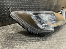 Laden Sie das Bild in den Galerie-Viewer, Frontscheinwerfer Fiat Ducato 48110748 Ein Satz Scheinwerfer Headlight SCH6950297964ez