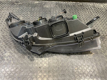 Laden Sie das Bild in den Galerie-Viewer, Frontscheinwerfer Fiat Ducato 48110748 Ein Satz Scheinwerfer Headlight SCH6950297964ez