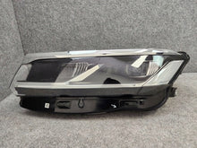 Laden Sie das Bild in den Galerie-Viewer, Frontscheinwerfer VW Touareg 761941035B LED Links Scheinwerfer Headlight SCH6954454391ip