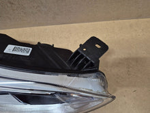 Laden Sie das Bild in den Galerie-Viewer, Frontscheinwerfer Ford Focus JX7B-13W029-AE Rechts Scheinwerfer Headlight SCH6956157936et