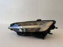 Laden Sie das Bild in den Galerie-Viewer, Frontscheinwerfer Volvo V60 32338000 LED Links Scheinwerfer Headlight SCH6956349346wj