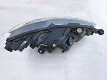 Laden Sie das Bild in den Galerie-Viewer, Frontscheinwerfer Seat Ibiza I V 6F1941005F Links Scheinwerfer Headlight SCH6958003862ey