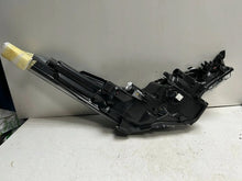 Laden Sie das Bild in den Galerie-Viewer, Frontscheinwerfer Toyota C-Hr 81150-YP280 LED Links Scheinwerfer Headlight SCH6962255185zf