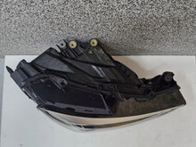Laden Sie das Bild in den Galerie-Viewer, Frontscheinwerfer Audi Q3 83A941034 Rechts Scheinwerfer Headlight SCH6969779308gl