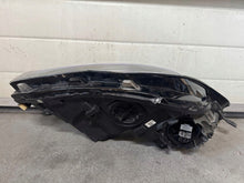 Laden Sie das Bild in den Galerie-Viewer, Frontscheinwerfer VW Golf VIII 5H1941059B Links Scheinwerfer Headlight SCH6971979952ih