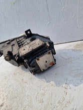 Load image into Gallery viewer, Frontscheinwerfer VW Passat 3C0941751G Xenon Links Scheinwerfer Headlight SCH6973573772cx
