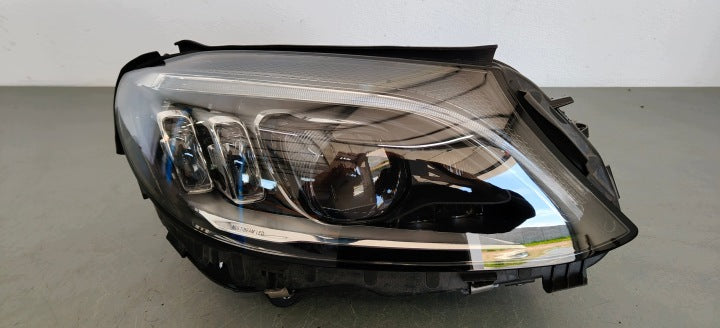 Frontscheinwerfer Mercedes-Benz W205 A2059068605 LED Rechts Headlight SCH6984808861tu