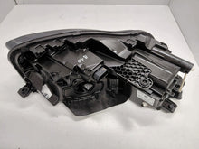 Laden Sie das Bild in den Galerie-Viewer, Frontscheinwerfer VW Touareg 761941035B Links Scheinwerfer Headlight SCH6986857836ds
