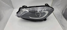 Laden Sie das Bild in den Galerie-Viewer, Frontscheinwerfer Mercedes-Benz W176 A1769061161 Links Scheinwerfer Headlight SCH6988525244ak