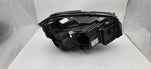 Laden Sie das Bild in den Galerie-Viewer, Frontscheinwerfer Mercedes-Benz W176 A1769061161 Links Scheinwerfer Headlight SCH6988525244ak