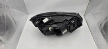 Laden Sie das Bild in den Galerie-Viewer, Frontscheinwerfer Mercedes-Benz W176 A1769061161 Links Scheinwerfer Headlight SCH6988525244ak