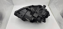 Laden Sie das Bild in den Galerie-Viewer, Frontscheinwerfer Mercedes-Benz W176 A1769061161 Links Scheinwerfer Headlight SCH6988525244ak