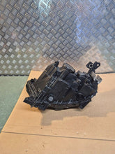 Laden Sie das Bild in den Galerie-Viewer, Frontscheinwerfer Opel Mokka 9834007980 Rechts Scheinwerfer Headlight SCH6992994216gg
