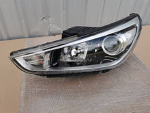 Laden Sie das Bild in den Galerie-Viewer, Frontscheinwerfer Hyundai I30 III 92101G4020BAX Links Scheinwerfer Headlight SCH6997139085qm