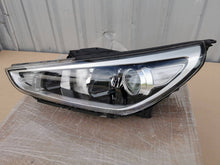 Laden Sie das Bild in den Galerie-Viewer, Frontscheinwerfer Hyundai I30 III 92101G4020BAX Links Scheinwerfer Headlight SCH6997139085qm