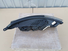 Laden Sie das Bild in den Galerie-Viewer, Frontscheinwerfer Hyundai I30 III 92101G4020BAX Links Scheinwerfer Headlight SCH6997139085qm