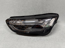 Laden Sie das Bild in den Galerie-Viewer, Frontscheinwerfer Audi Q5 80A941035E LED Links Scheinwerfer Headlight SCH6997907614ge