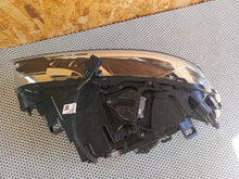 Laden Sie das Bild in den Galerie-Viewer, Frontscheinwerfer Volvo V60 S60 31698824 Bi-Xenon Links Scheinwerfer Headlight SCH7000780350ec