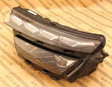 Load image into Gallery viewer, Frontscheinwerfer Skoda Kamiq 658941015 LED Links Scheinwerfer Headlight SCH7003422289sj