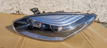 Load image into Gallery viewer, Frontscheinwerfer Renault Megane III 260605817R Links Scheinwerfer Headlight SCH7003917844lx