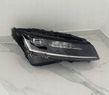 Laden Sie das Bild in den Galerie-Viewer, Frontscheinwerfer Skoda Superb 3V1941016E E9224301 Rechts Scheinwerfer Headlight SCH7008605265sm