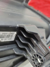 Load image into Gallery viewer, Frontscheinwerfer Hyundai Staria 92101CG100 Links Scheinwerfer Headlight SCH7009278344jz