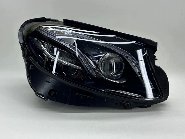 Frontscheinwerfer Mercedes-Benz W213 A2139066604 Rechts Scheinwerfer Headlight SCH7012178380ud