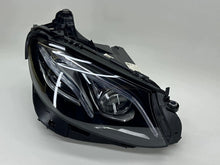 Laden Sie das Bild in den Galerie-Viewer, Frontscheinwerfer Mercedes-Benz W213 A2139066604 Rechts Scheinwerfer Headlight SCH7012178380ud