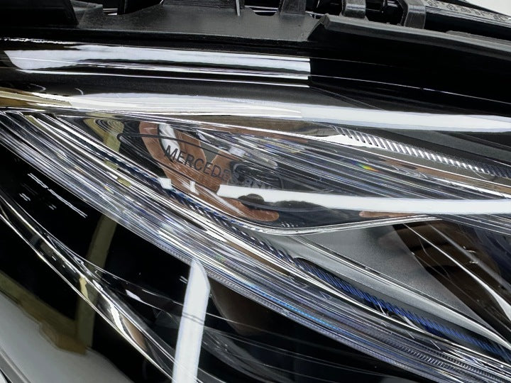 Frontscheinwerfer Mercedes-Benz W213 A2139066604 Rechts Scheinwerfer Headlight SCH7012178380ud