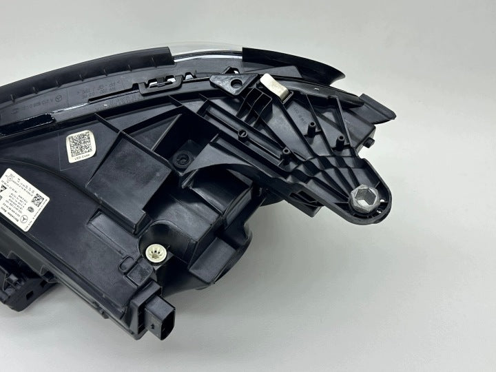 Frontscheinwerfer Mercedes-Benz W213 A2139066604 Rechts Scheinwerfer Headlight SCH7012178380ud