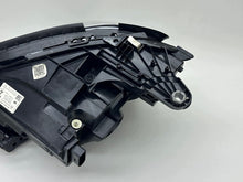 Laden Sie das Bild in den Galerie-Viewer, Frontscheinwerfer Mercedes-Benz W213 A2139066604 Rechts Scheinwerfer Headlight SCH7012178380ud