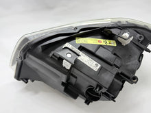 Laden Sie das Bild in den Galerie-Viewer, Frontscheinwerfer BMW E90 69427389 Rechts Scheinwerfer Headlight SCH7015999715zs