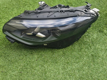 Laden Sie das Bild in den Galerie-Viewer, Frontscheinwerfer Mercedes-Benz Cla A1749062502 Links Scheinwerfer Headlight SCH7016450742ld