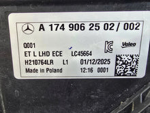 Laden Sie das Bild in den Galerie-Viewer, Frontscheinwerfer Mercedes-Benz Cla A1749062502 Links Scheinwerfer Headlight SCH7016450742ld
