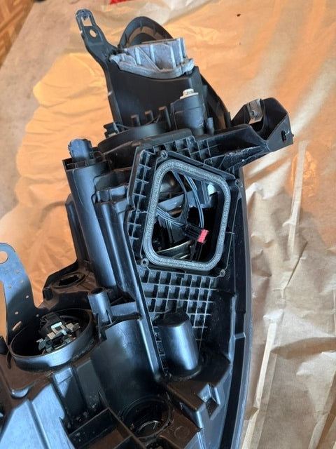 Frontscheinwerfer Renault Kadjar 260107249R Rechts Scheinwerfer Headlight SCH7018951072ly