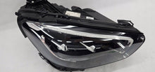Laden Sie das Bild in den Galerie-Viewer, Frontscheinwerfer Mercedes-Benz W213 2139067609 Rechts Scheinwerfer Headlight SCH7020166264ld