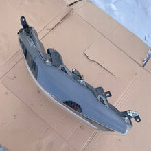 Laden Sie das Bild in den Galerie-Viewer, Frontscheinwerfer Toyota Yaris 0209923 Full LED Rechts Scheinwerfer Headlight SCH7022337156he