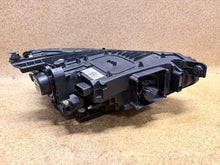 Laden Sie das Bild in den Galerie-Viewer, Frontscheinwerfer VW Passat B8 3G1941035L LED Links Scheinwerfer Headlight SCH7025140322zu