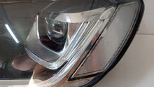 Laden Sie das Bild in den Galerie-Viewer, Frontscheinwerfer VW Touareg 7P1941043A Links Scheinwerfer Headlight SCH7025390252ru