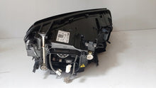 Laden Sie das Bild in den Galerie-Viewer, Frontscheinwerfer VW Touareg 7P1941043A Links Scheinwerfer Headlight SCH7025390252ru