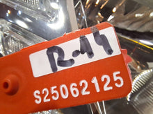 Laden Sie das Bild in den Galerie-Viewer, Frontscheinwerfer Dacia Logan Sandero II 260103529R Rechts Headlight SCH7031785404hw