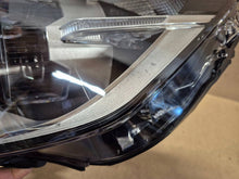 Load image into Gallery viewer, Frontscheinwerfer BMW X1 F48 7472219 LED Links Scheinwerfer Headlight SCH7032005451ry