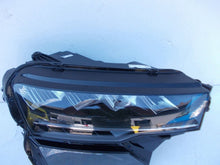Load image into Gallery viewer, Frontscheinwerfer Skoda Karoq 57B941010 Rechts Scheinwerfer Headlight SCH7037348650mb