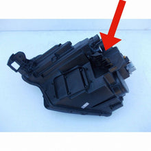 Load image into Gallery viewer, Frontscheinwerfer Skoda Karoq 57B941010 Rechts Scheinwerfer Headlight SCH7037348650mb