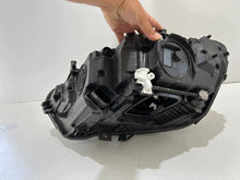 Laden Sie das Bild in den Galerie-Viewer, Frontscheinwerfer Mercedes-Benz Cla A1189068601 Rechts Scheinwerfer Headlight SCH7037355566cp
