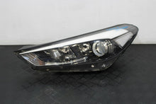 Laden Sie das Bild in den Galerie-Viewer, Frontscheinwerfer Hyundai Tucson 92101-D7100 Links Scheinwerfer Headlight SCH7039566317om