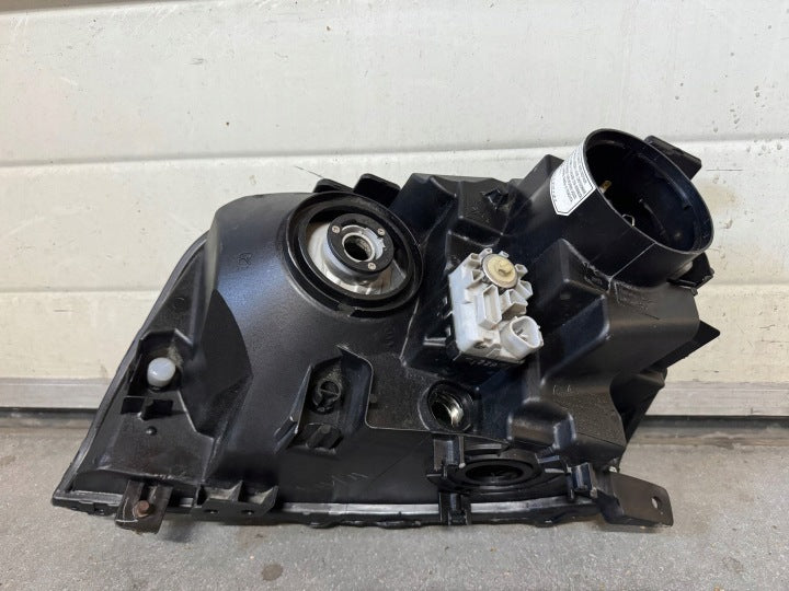 Frontscheinwerfer Suzuki Grand Vitara II 10059088 Rechts Scheinwerfer Headlight SCH7039656350mn