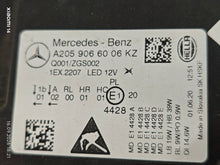 Load image into Gallery viewer, Frontscheinwerfer Mercedes-Benz W205 A2059066006 Rechts Scheinwerfer Headlight SCH7042638519ml